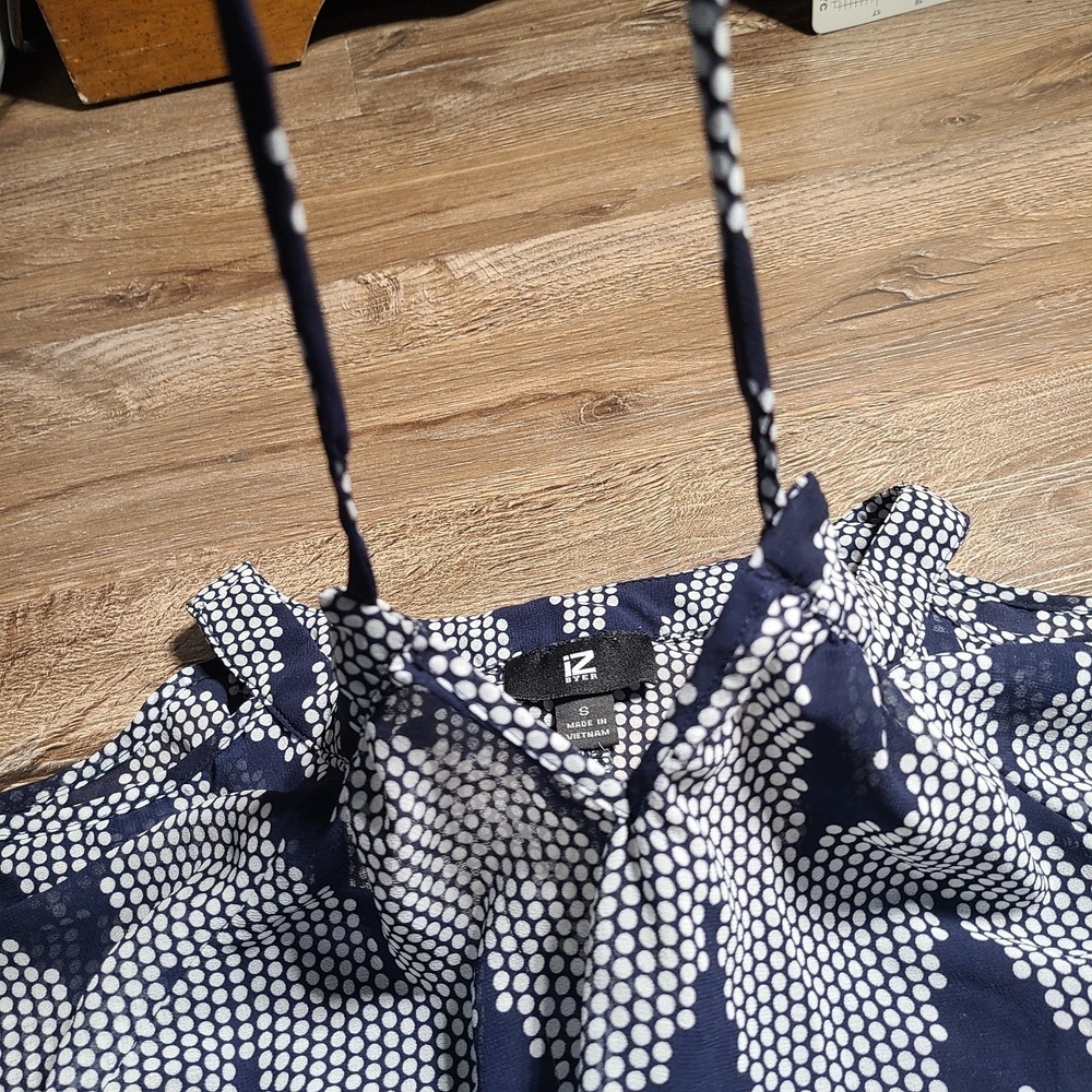 iZ Byer S Boho Smocked Blouse & Cami Set Navy‎ Chevron Dot Print Cold Shoulder - Picture 5 of 16